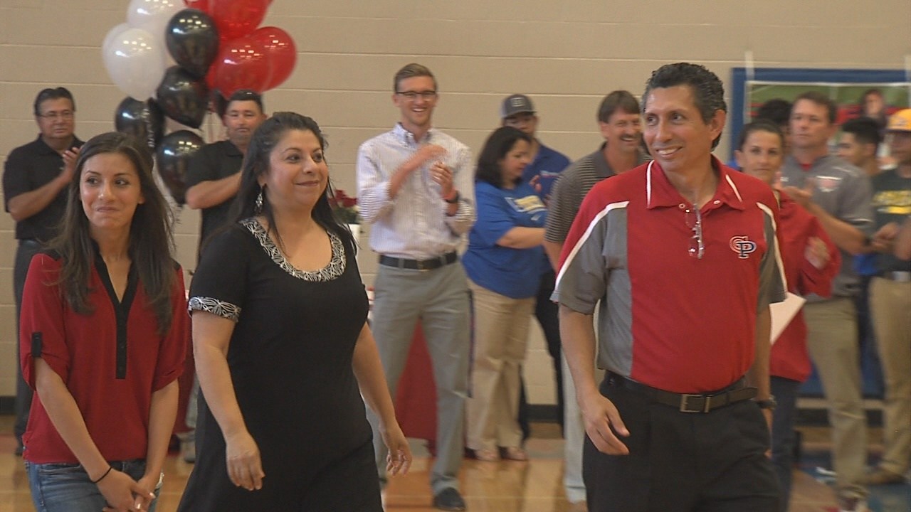 GregoryPortland Has Four Athletes Sign