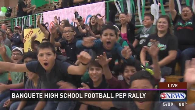 Pep Rally: Banquete Bulldogs Are Ready For Friday Night | kiiitv.com